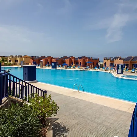 Hébergement de vacances Duplex With Free Wifi And Private Garden