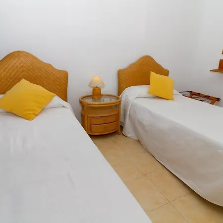 Duplex With Free Wifi And Private Garden Feriehus Meloneras