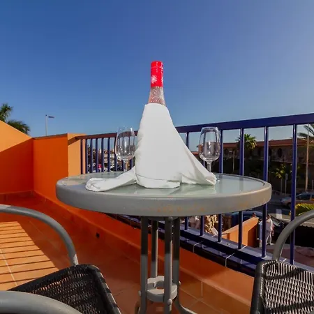 Feriehus Duplex With Free Wifi And Private Garden Meloneras