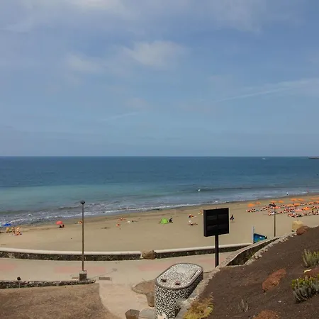 Duplex With Free Wifi And Private Garden * Meloneras